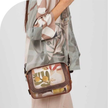 Torebka damska listonoszka z kalapką Anekke 42713-349 Muse Amphora - Anekke zdjęcie 1