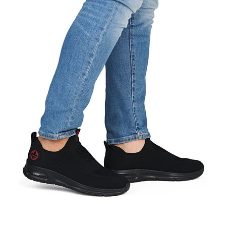 Wsuwane tekstylne półbuty męskie Rieker B7365-00