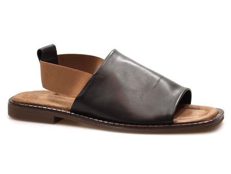 Czarne skórzane sandały El Pimpi EL8471