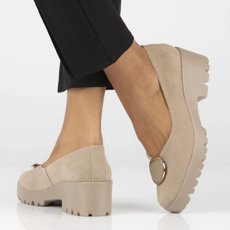 Półbuty skórzane na platformie czółenka Filippo DP4569