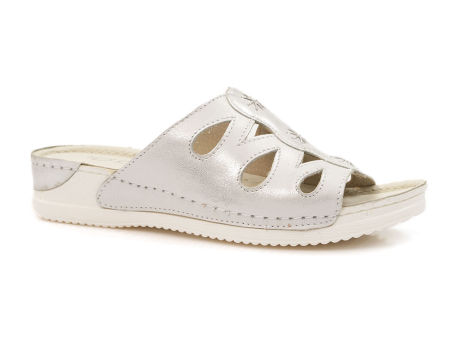 Skórzane klapki Dolce Pietro 2013