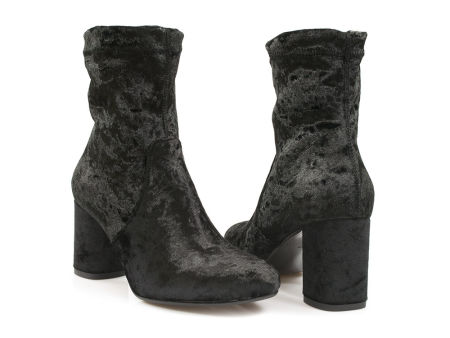 Czarne welurowe botki Lemar 60185