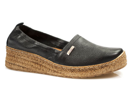 Czarne półbuty damskie wsuwane Lemar 10125