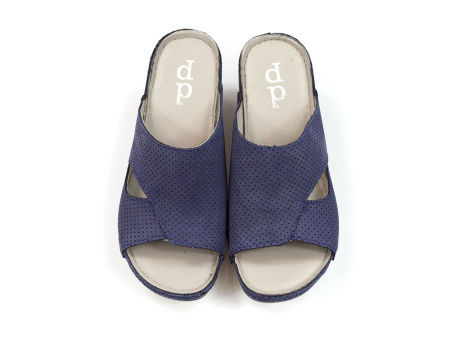 Granatowe klapki na koturnie Dolce Pietro 2016