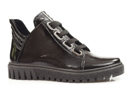 Czarne lakierowane botki Dolce Pietro by Piechur 4051