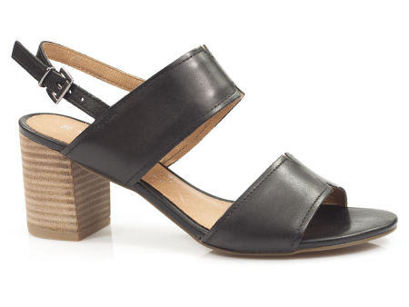 Czarne komfortowe sandały Marco Tozzi 28301