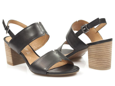 Czarne komfortowe sandały Marco Tozzi 28301