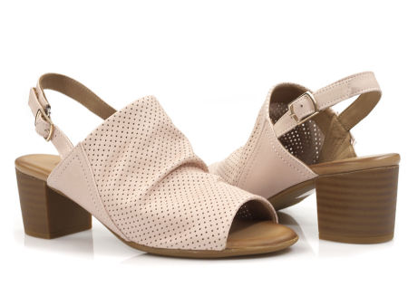 Różowe ażurowe sandały Venezia 022537