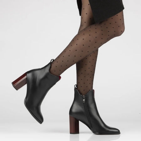 Botki na stylowym obcasie Filippo DBT4884 czarny