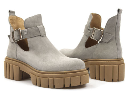 Szare sztyblety botki Nessi 22220