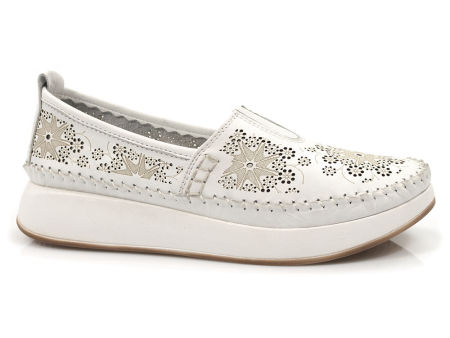 Białe ażurowe półbuty Venezia 268149