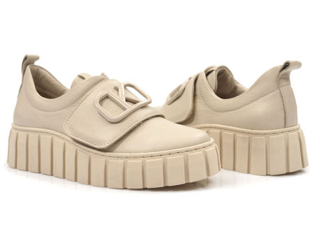 Beżowe półbuty Karino 4188