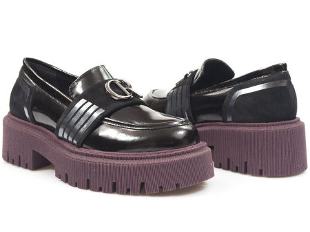 Czarne półbuty Carinii B8019