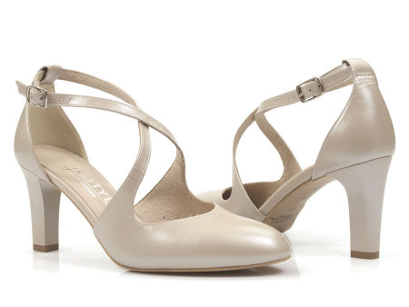 Perłowe czółenka do tańca Kotyl 7079