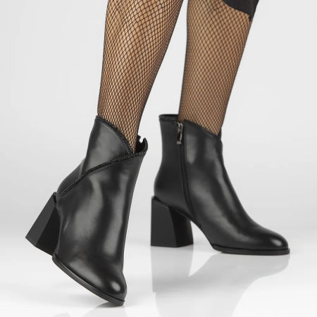 Eleganckie botki Filippo DBT4875 czarny