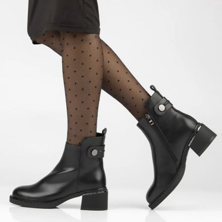 Czarne botki na obcasie Filippo DBT4844