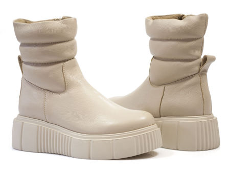 Beżowe botki na platformie Lemar 60416