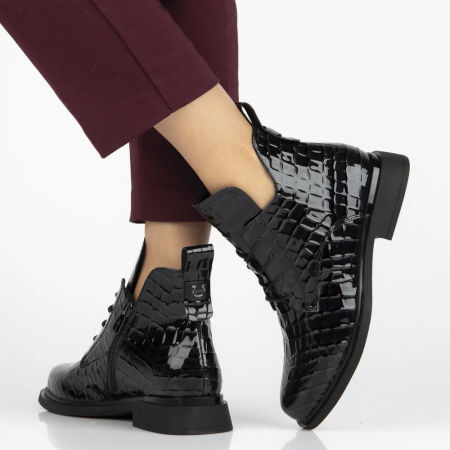 Botki trzewiki Filippo DBT7239/25 czarny