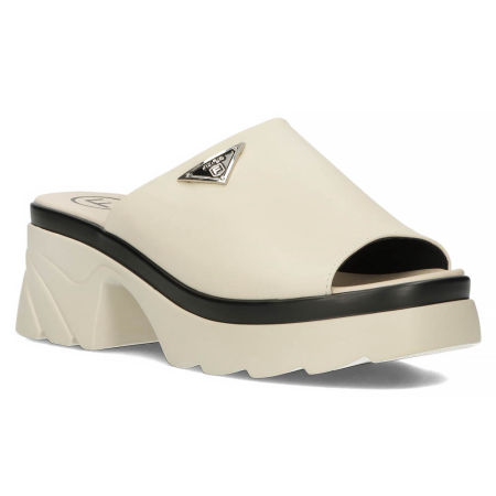 Skórzane klapki na obcasie i platformie Filippo DK4616