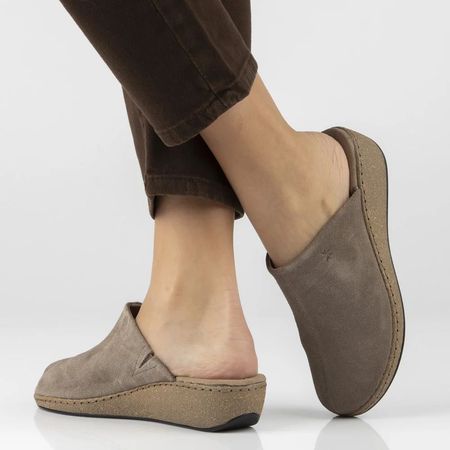 Skórzane klapki damskie Filippo DK7567/26 TP