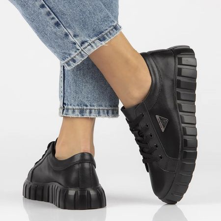  Półbuty skórzane sneakersy Filippo DP4670/25 czarny