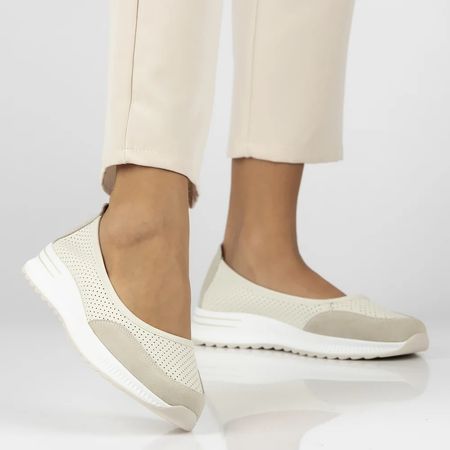 Ażurowe baleriny wsuwane półbuty Filippo DP6134/26 beż