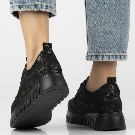 Skórzane czarne półbuty sneakersy na platformie Filippo DP6846/25 print - Filippo zdjęcie 3