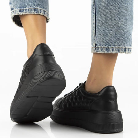 Skórzane czarne półbuty sneakersy na platformie Filippo DP7285/25  - Filippo zdjęcie 4