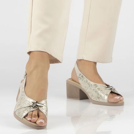 Złote eleganckie sandały damskie na obcasie Filippo DS7645/26