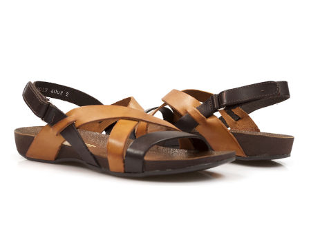 Brązowe płaskie skórzane sandały Lemar 40032