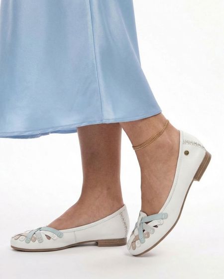 Białe wsuwane baleriny półbuty Maciejka P7542-11