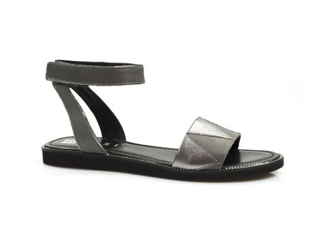 Czarne sandały Nessi 19561