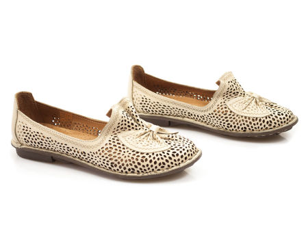 Beżowe ażurowe półbuty Venezia 301 148-1