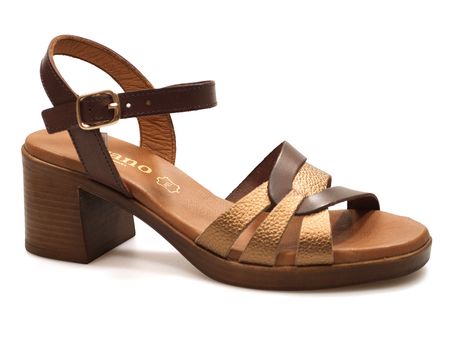 Brązowe skórzane sandały na obcasie Verano 6600